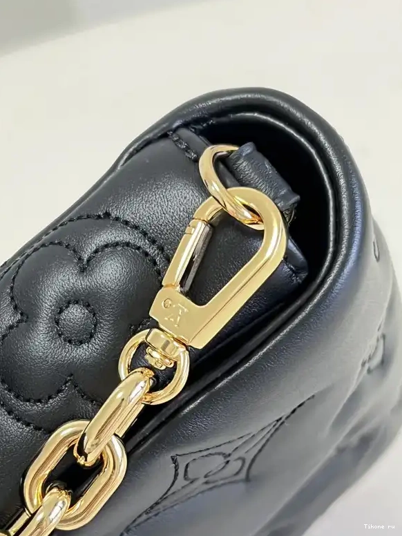 Affordable LOUIS BUBBLEGRAM WALLET ON VUITTON STRAP 0515